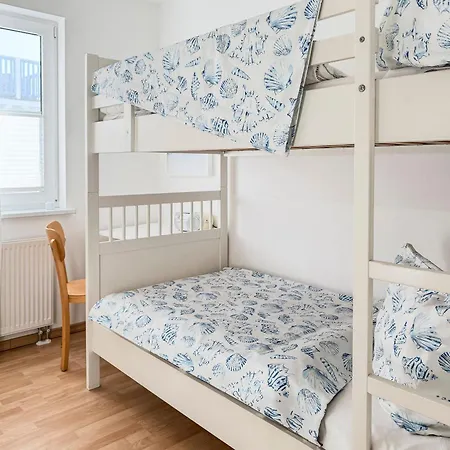 Bi De Wisch, Eg Apartment *