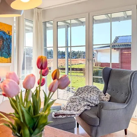 Bi De Wisch, Eg Apartment *