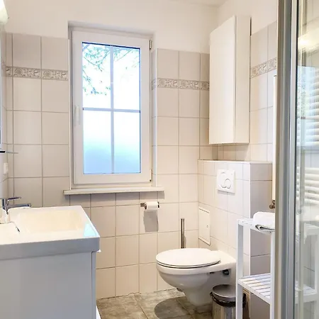 Bi De Wisch, Eg Apartament